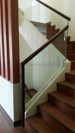 Staircase Glass Railing 39