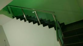 Staircase Glass Railing 40