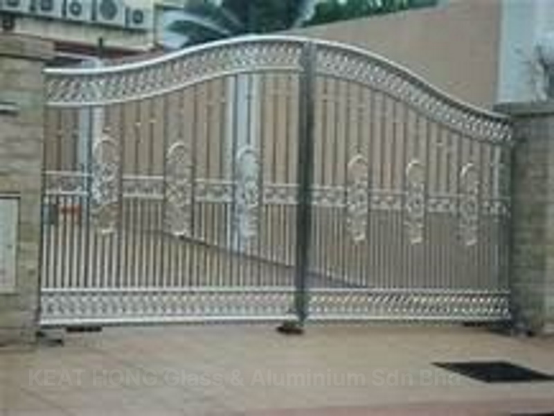 Stainless Steel Gate 21