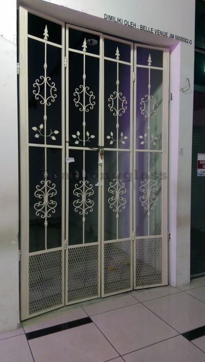 Entrance Door 3