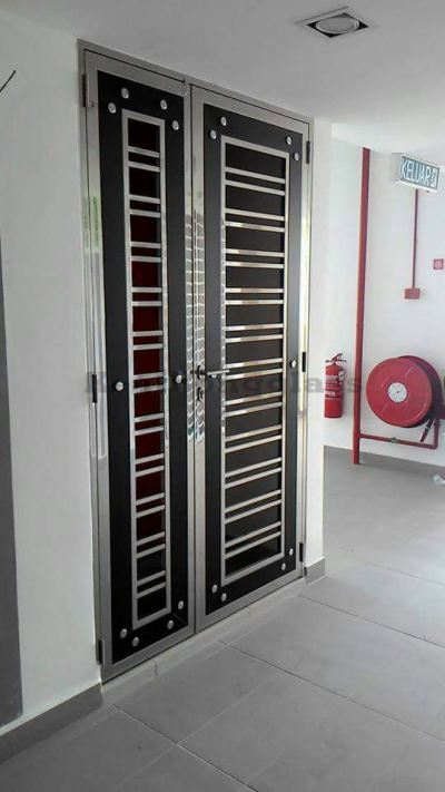 Stainless Steel Grille 1