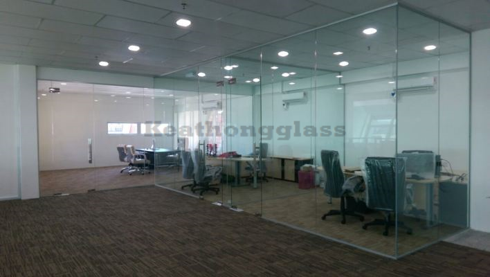 Tempered Glass 18