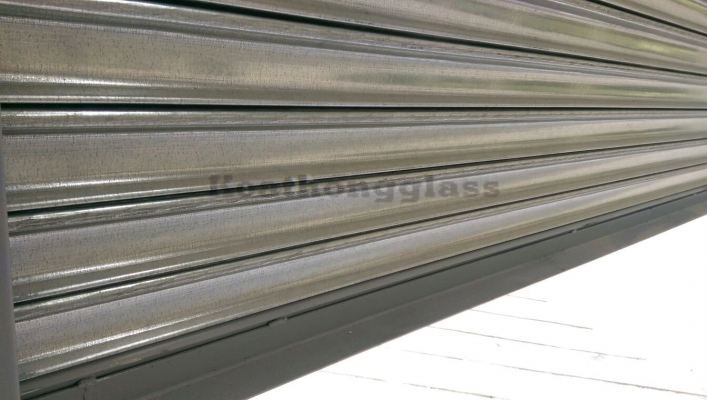 Roller Shutter 25