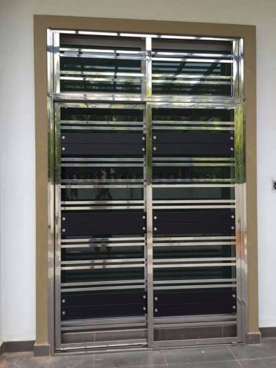 Stainless Steel Grille 24