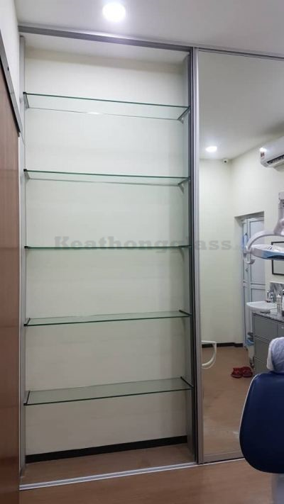 Glass Cabinet 4