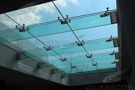Roof Spider Glass 5