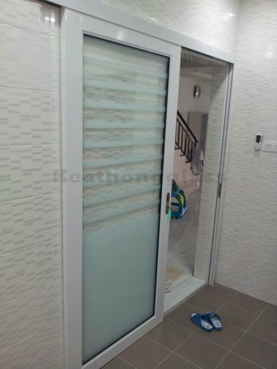 Sliding Door 4