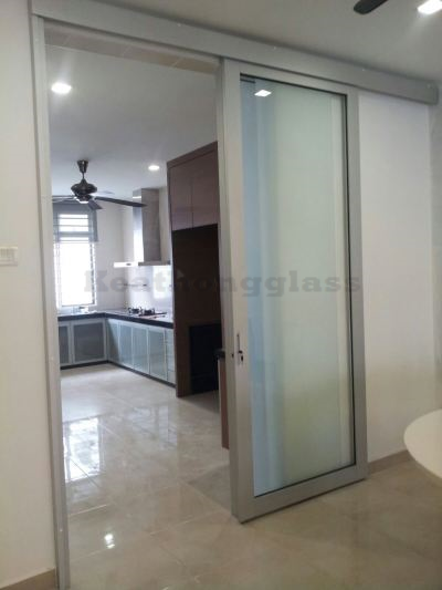 Sliding door 25