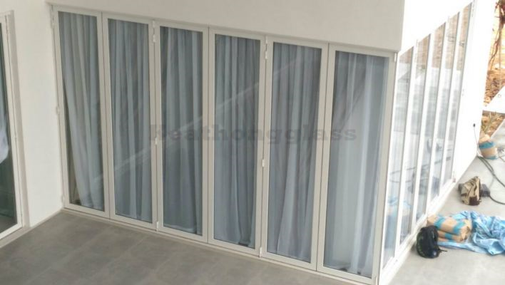 Performance Folding Door 29