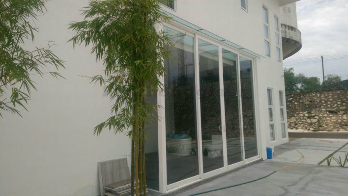 Performance Sliding Door 9