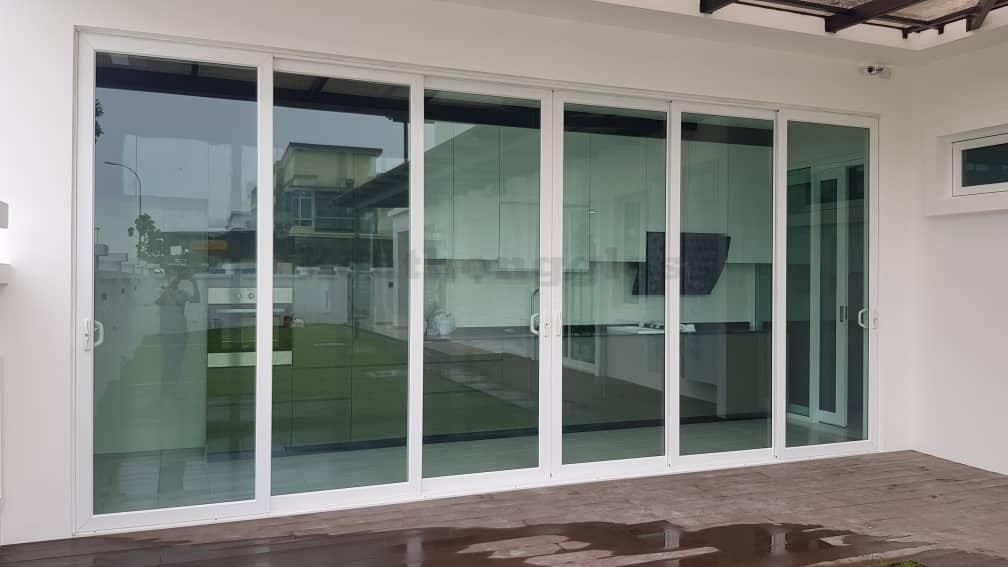 Performance Sliding Door 14