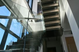 Staircase Glass Railing 45