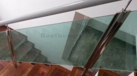 Staircase Glass Railing 72