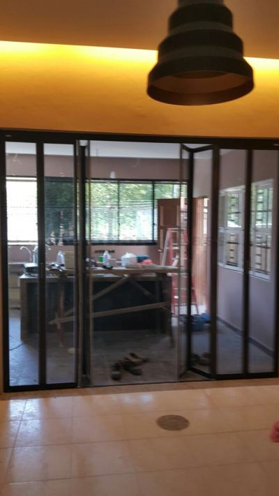 Aluminium Folding Door 1