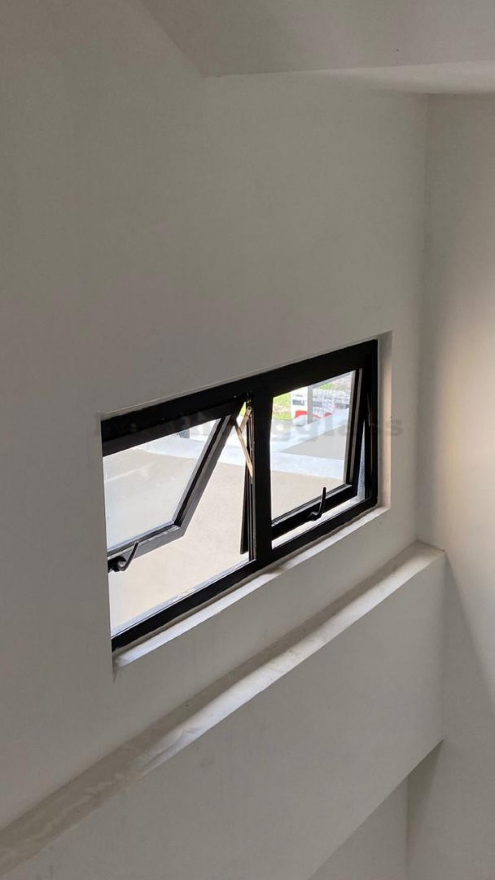 Aluminium Top Hung Window 1