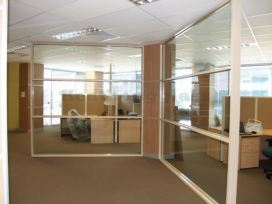 Glass Partition 11