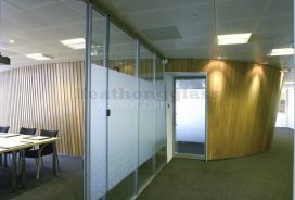 Glass Partition 15