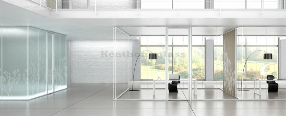 Glass Partition 24