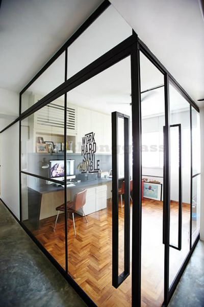 Glass Partition 35