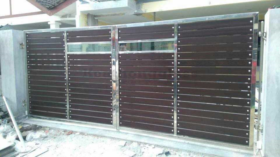 Stainless Steel Gate 38