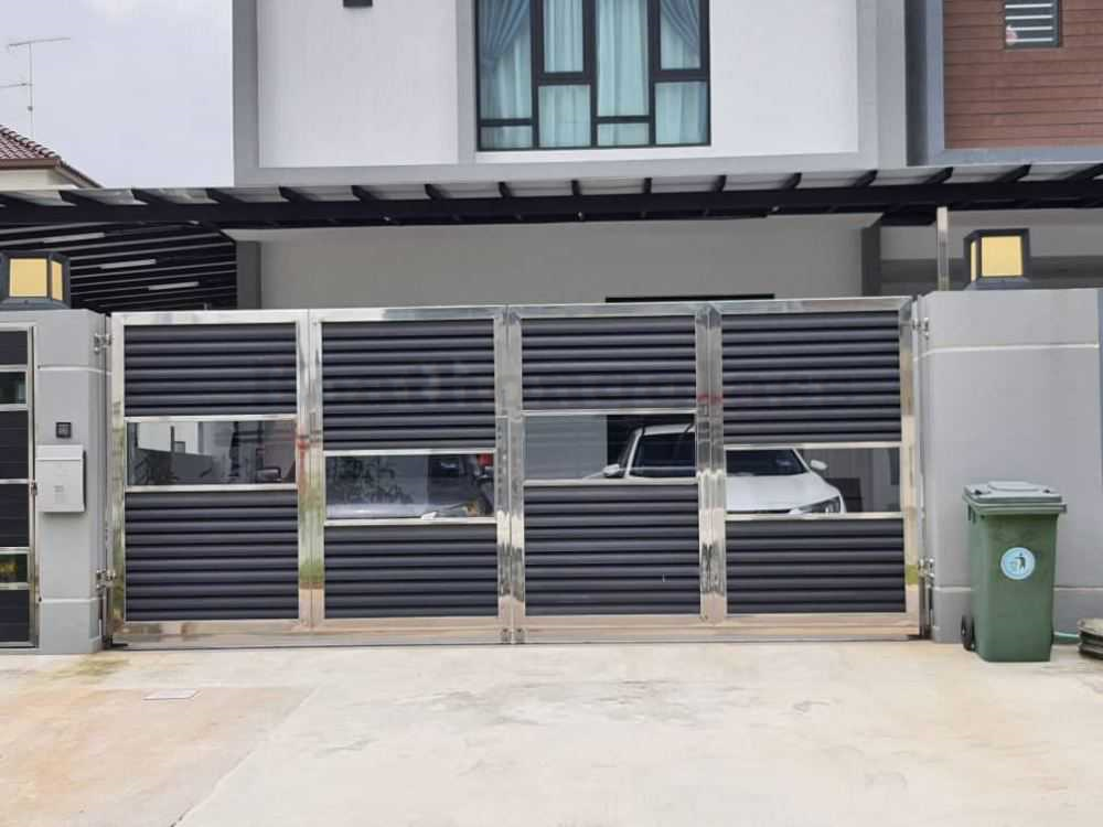 Stainless Steel Gate 59