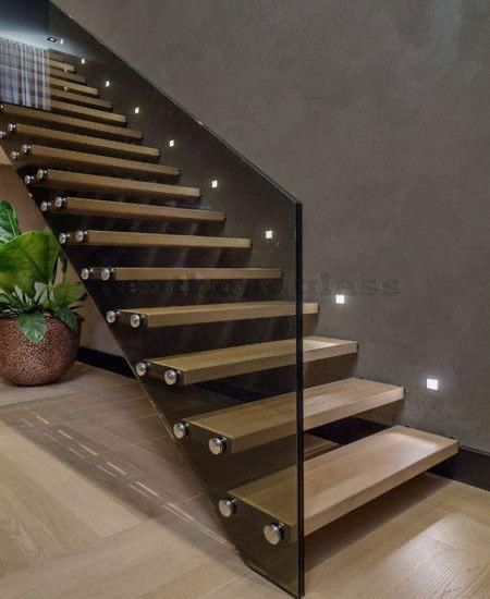 Staircase Glass Railing 85