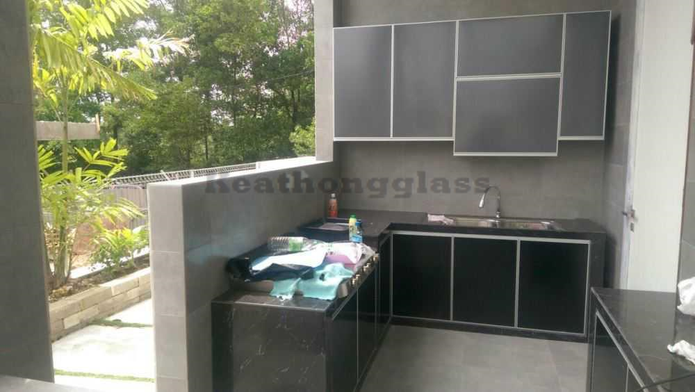 Aluminium Kitchen Cabinet 10