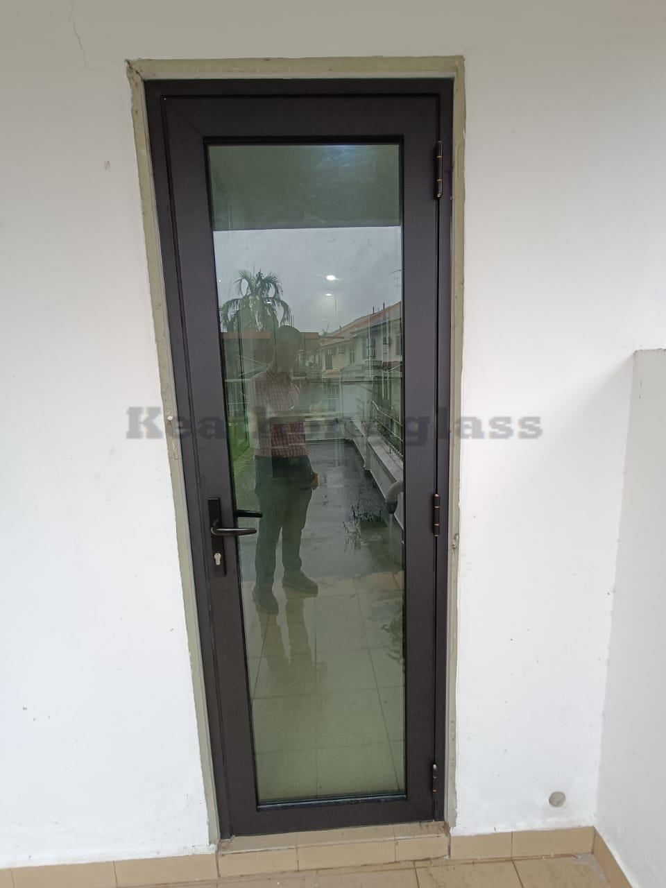 Performance Swing Door 20