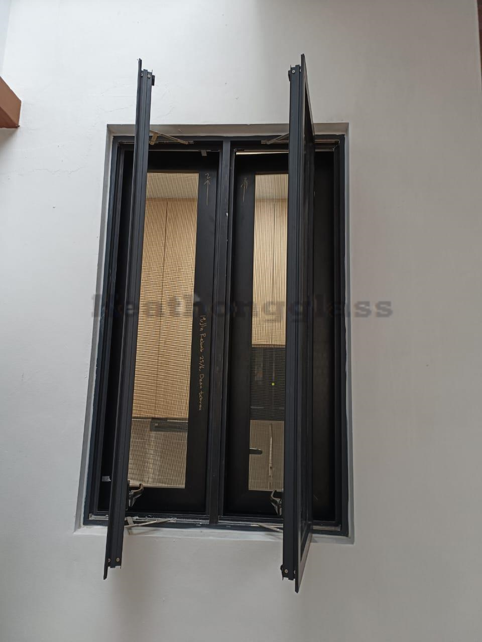 Aluminium Casement Window 35