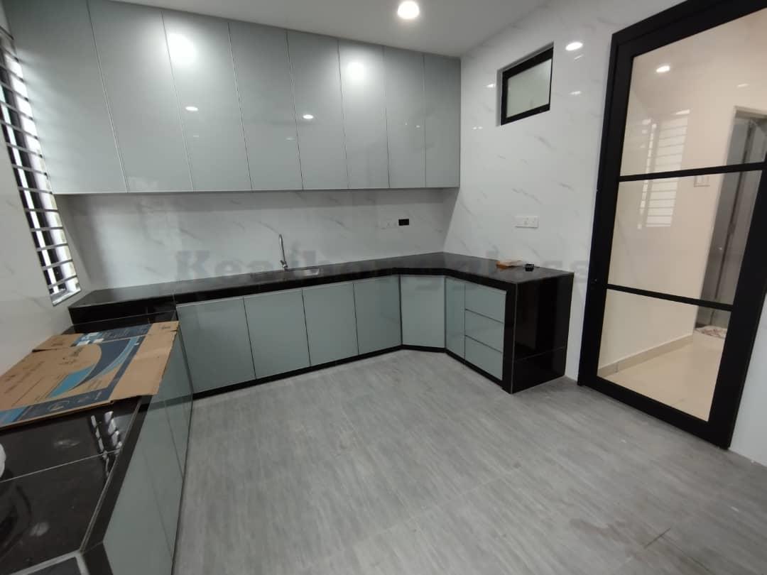 Aluminium Kitchen Cabinet 111